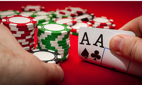 Melakoni Judi Poker Online Sah Terus Termantap Betul-Betul Memukau